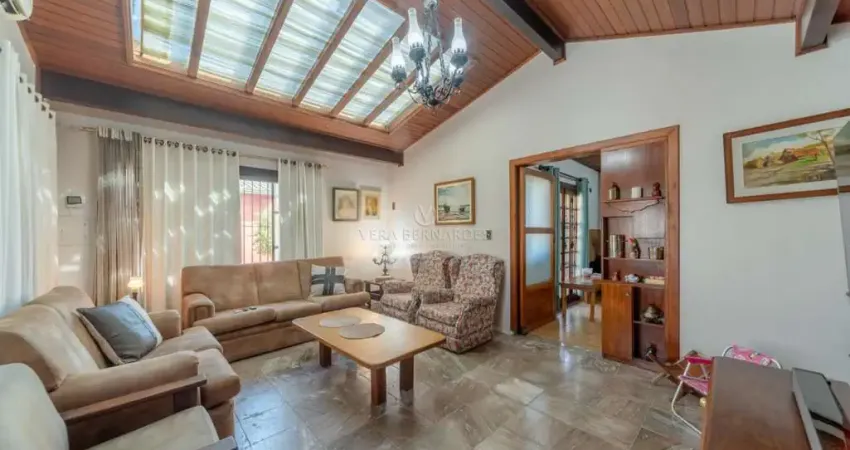 Casa com 4 quartos à venda na Rua Gávea, 243, Ipanema, Porto Alegre