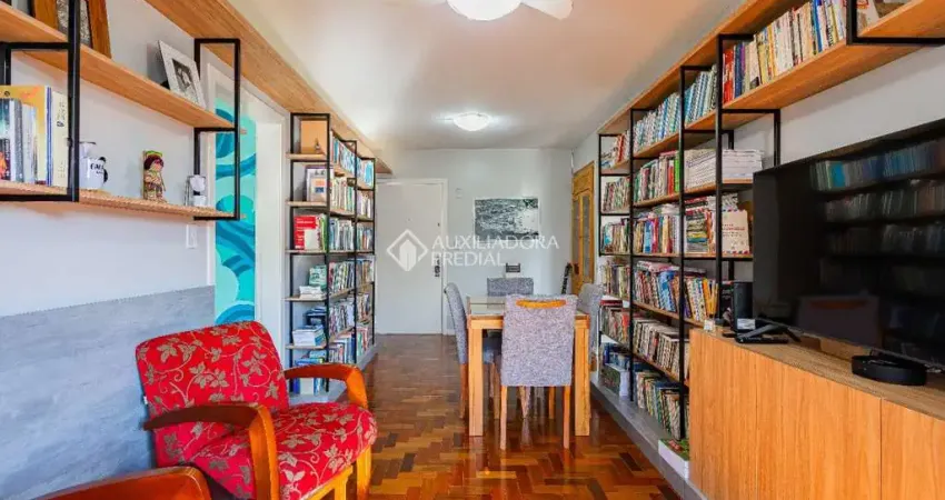 Apartamento com 1 quarto à venda na Rua Roque Calage, 812, Passo da Areia, Porto Alegre