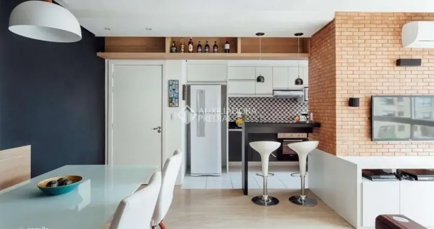 Apartamento com 2 quartos à venda na Rua Luiz Cosme, 114, Passo da Areia, Porto Alegre