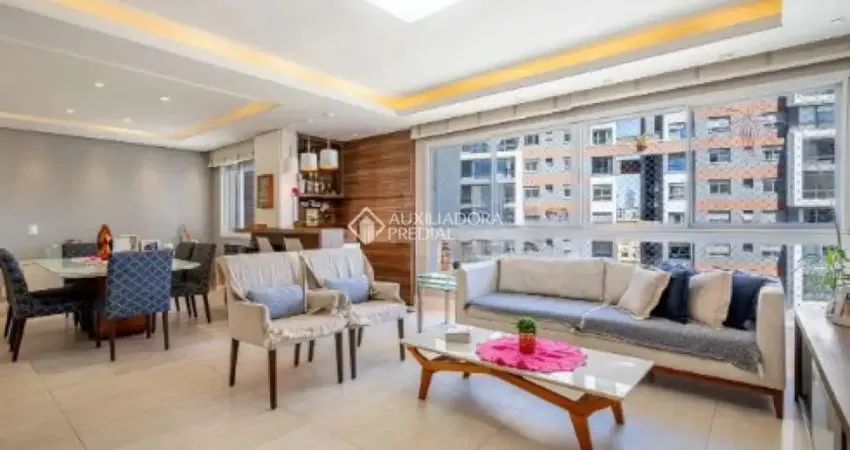 Apartamento com 3 quartos à venda na Rua Líbero Badaró, 343, Passo da Areia, Porto Alegre