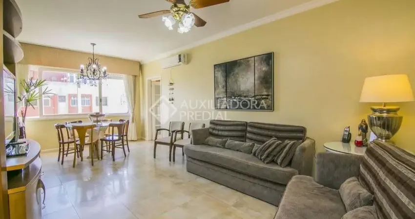 Apartamento com 3 quartos à venda na Rua General Souza Doca, 146, Petrópolis, Porto Alegre