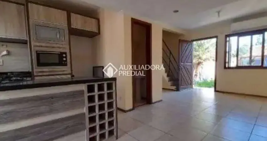 Casa com 2 quartos à venda na Rua Padre Valerio Alberton, 70, Hípica, Porto Alegre