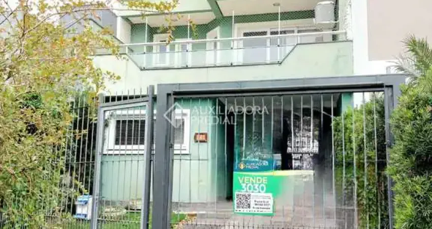 Casa em condomínio fechado com 3 quartos à venda na Rua Canísio Binsfeld, 341, Hípica, Porto Alegre