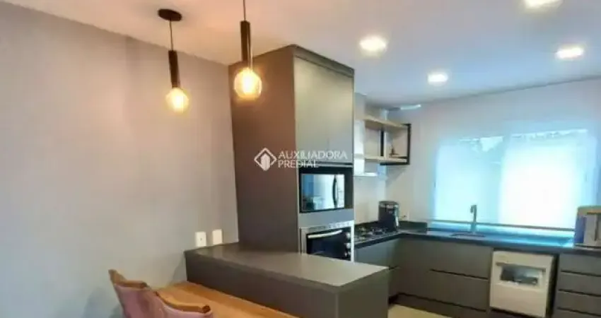 Casa em condomínio fechado com 3 quartos à venda na Estrada João Salomoni, 500, Vila Nova, Porto Alegre