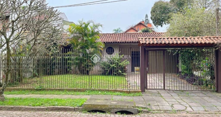 Casa com 4 quartos à venda na Rua Jigoro Kano, 45, Ipanema, Porto Alegre