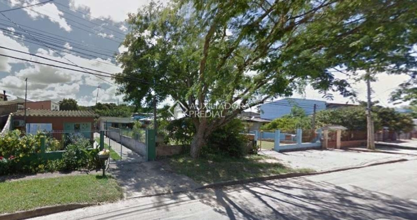 Casa com 3 quartos à venda na Rua João Vieira de Aguiar Sobrinho, 360, Belém Novo, Porto Alegre