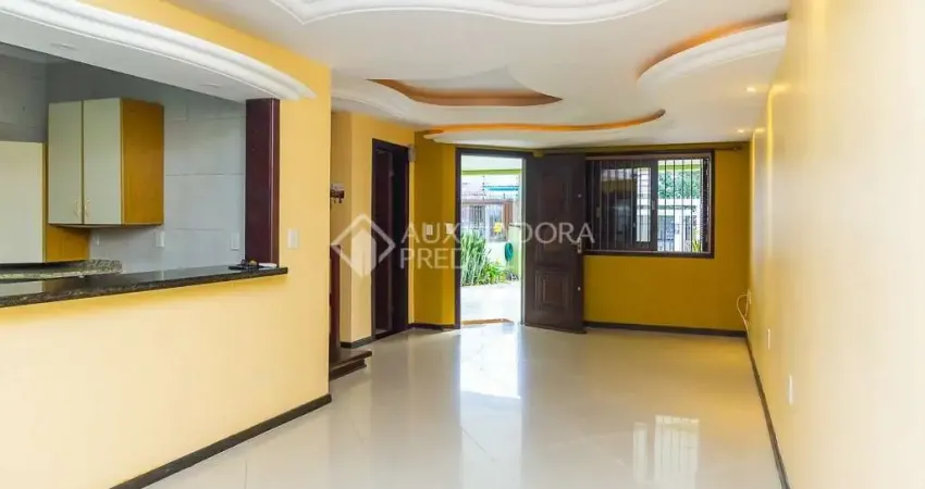 Casa com 3 quartos à venda na Rua Santos Zottis, 130, Hípica, Porto Alegre