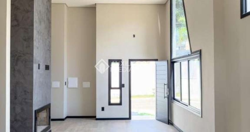 Casa com 3 quartos à venda na Rua Carlos Maximiliano Fayet, 430, Hípica, Porto Alegre
