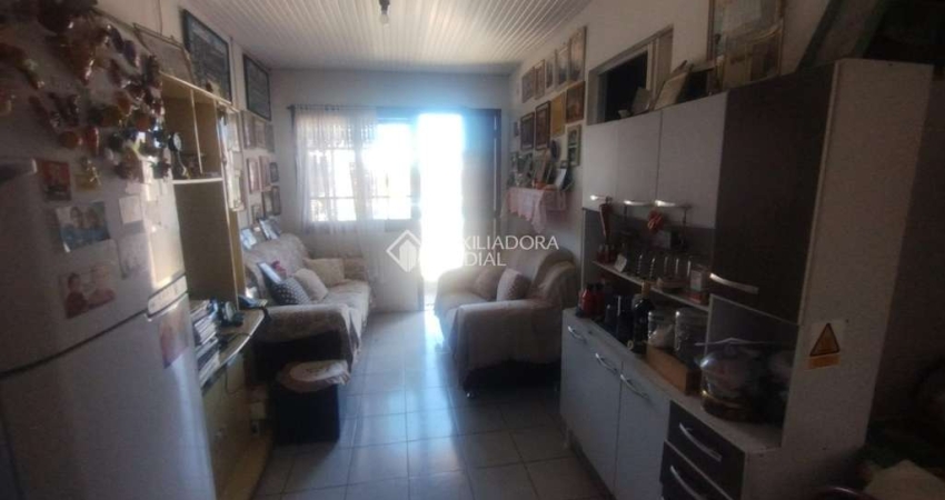 Casa com 2 quartos à venda na Rua Mário Vieira Marques, 79, Hípica, Porto Alegre