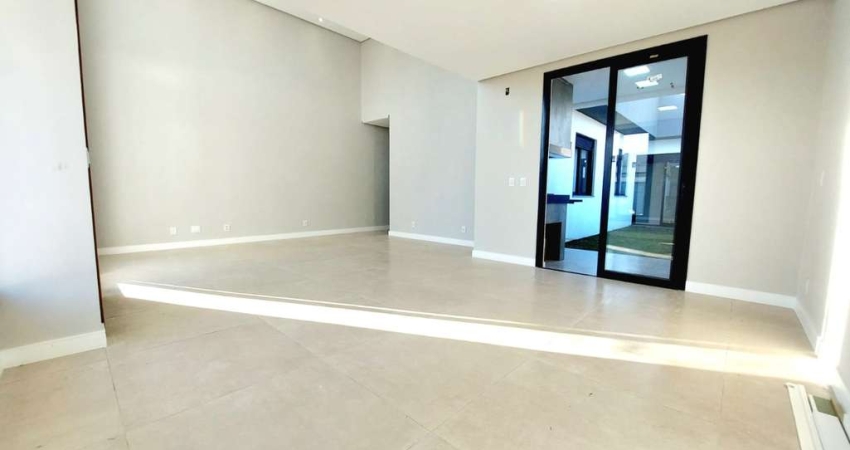 Casa em condomínio fechado com 3 quartos à venda na Avenida Juca Batista, 5505, Hípica, Porto Alegre