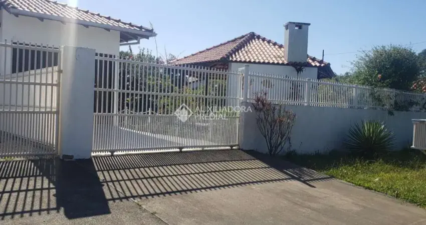 Casa com 3 quartos à venda na Avenida Quatorze, 196, Itapiruba, Imbituba