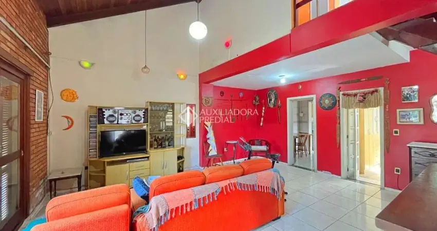 Casa com 3 quartos à venda na Rua Marcos Wainstein, 30, Vila Nova, Porto Alegre