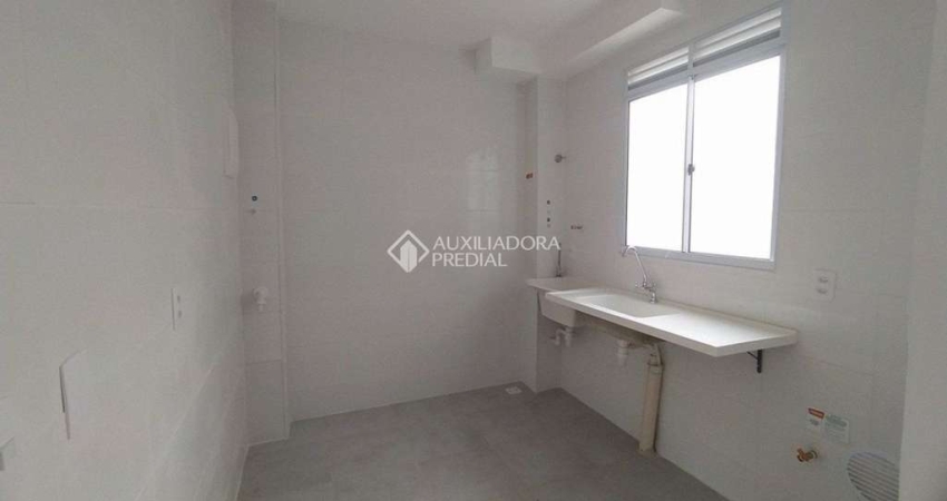 Apartamento com 2 quartos à venda na Avenida Família Gonçalves Carneiro, 201, Cavalhada, Porto Alegre
