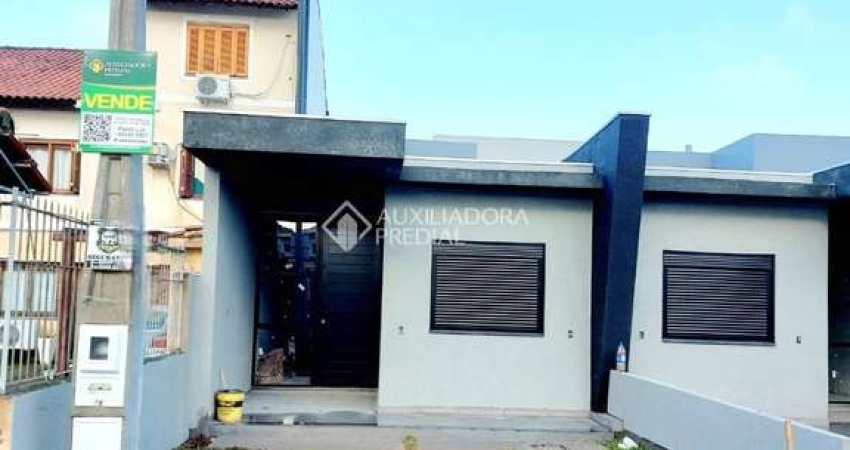 Casa com 2 quartos à venda na Rua Hilário Gonçalves Pinha, 130, Hípica, Porto Alegre
