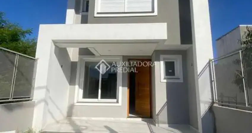 Casa com 3 quartos à venda na Rua Francisco Mattos Terres, 684, Aberta dos Morros, Porto Alegre