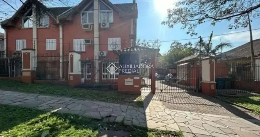 Casa em condomínio fechado com 3 quartos à venda na Rua Sepé Tiaraju, 1500, Medianeira, Porto Alegre