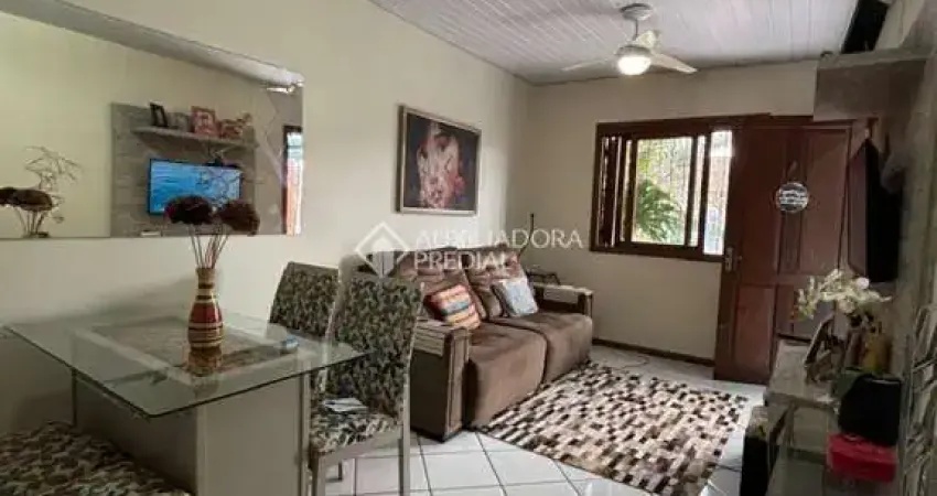Casa com 2 quartos à venda na Rua Irmão Mainar Longhi, 90, Hípica, Porto Alegre