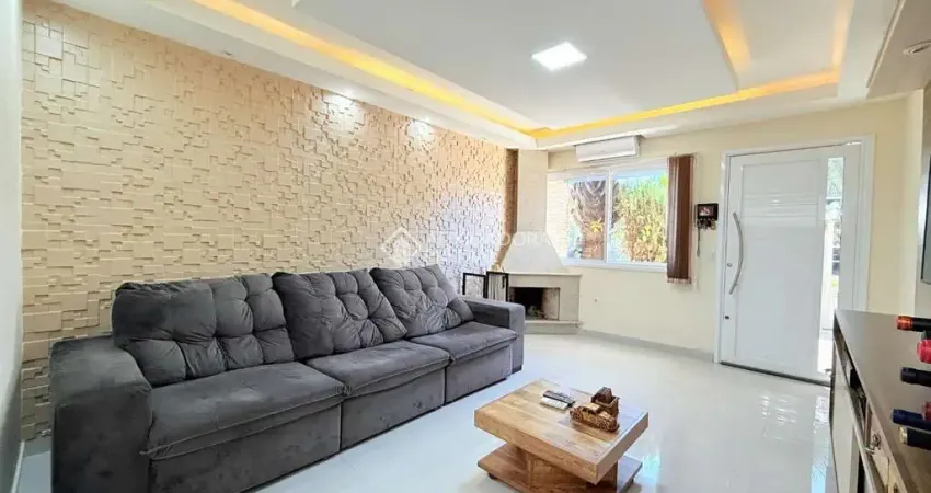 Casa com 3 quartos à venda na Rua Manacá, 116, Hípica, Porto Alegre