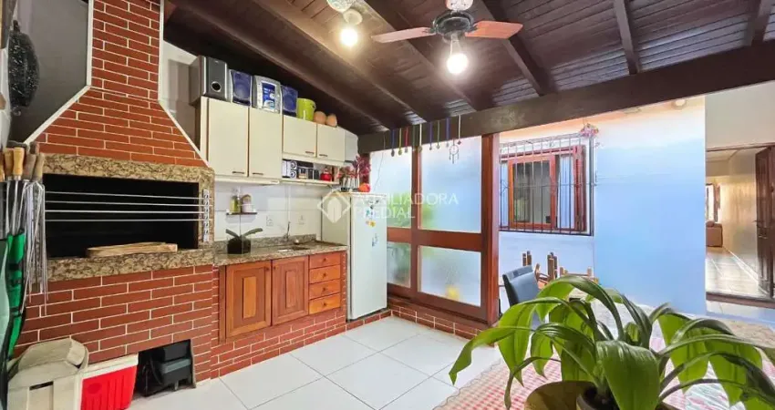 Casa com 2 quartos à venda na Rua Irmão Mainar Longhi, 41, Hípica, Porto Alegre