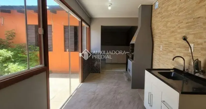 Casa com 3 quartos à venda na Rua Francesco Rosito, 240, Hípica, Porto Alegre