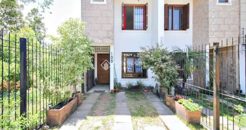 Casa em condomínio fechado com 4 quartos à venda na Rua Cícero Viana, 135, Hípica, Porto Alegre
