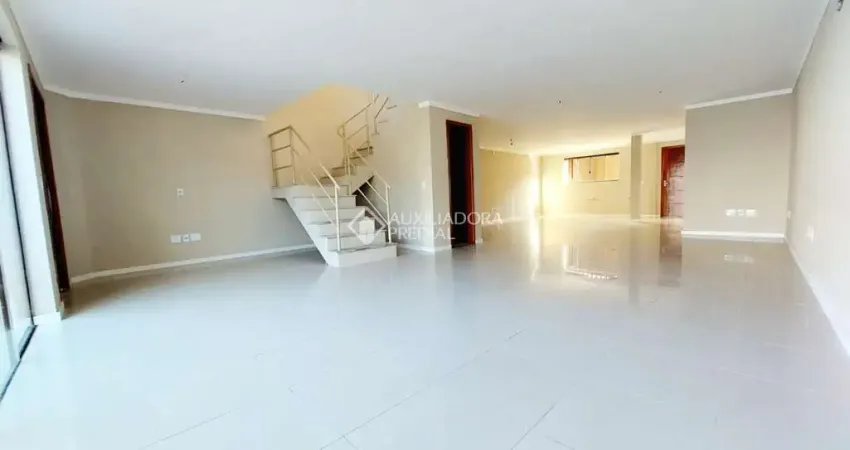 Casa com 3 quartos à venda na Rua Zuzu Angel, 163, Hípica, Porto Alegre