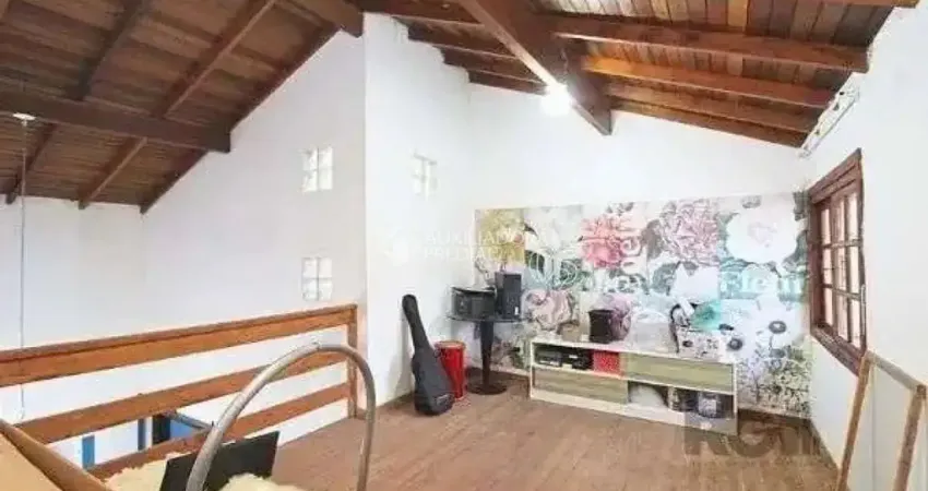 Casa com 2 quartos à venda na Rua Padre Franz Maurmann, 91, Hípica, Porto Alegre