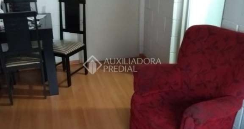 Apartamento com 2 quartos à venda na Rua Fernando Pessoa, 510, Vila Nova, Porto Alegre