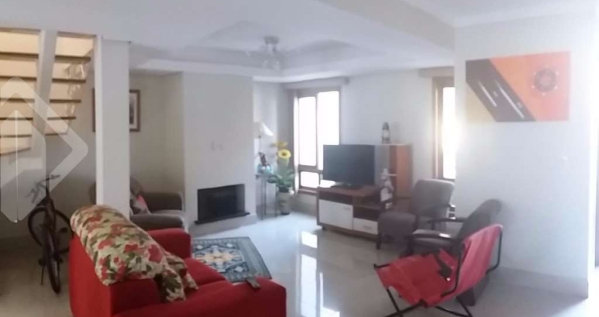 Casa em condomínio fechado com 3 quartos à venda na Rua Carlos Maximiliano Fayet, 210, Hípica, Porto Alegre
