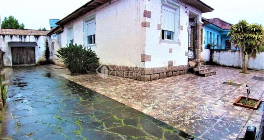 Casa em condomínio fechado com 3 quartos à venda na Rua Mampituba, 77, Ipanema, Porto Alegre