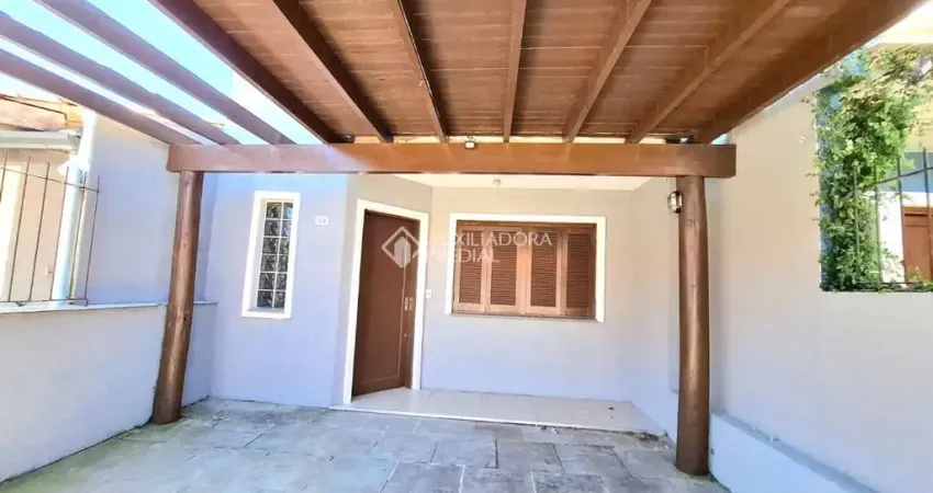 Casa em condomínio fechado com 2 quartos à venda na Rua Silvestre Sauter, 22, Hípica, Porto Alegre