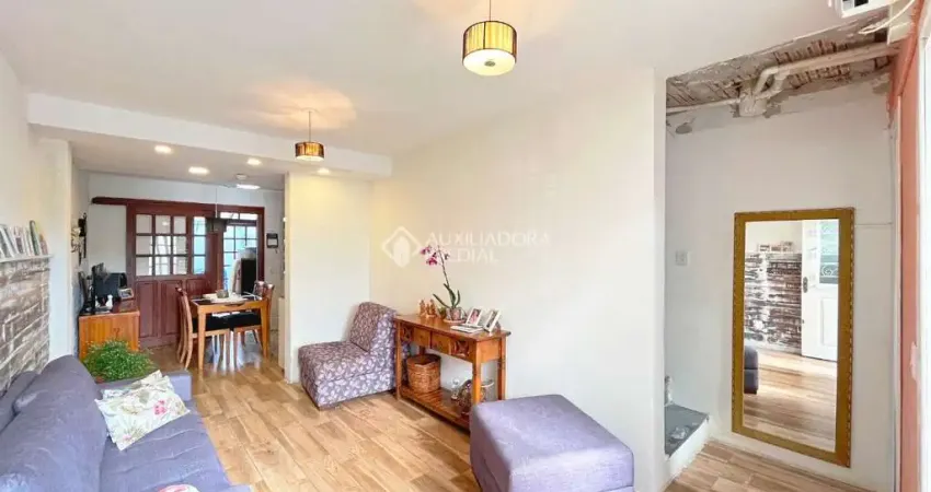 Casa com 2 quartos à venda na Rua Baldoino Bottini, 368, Hípica, Porto Alegre