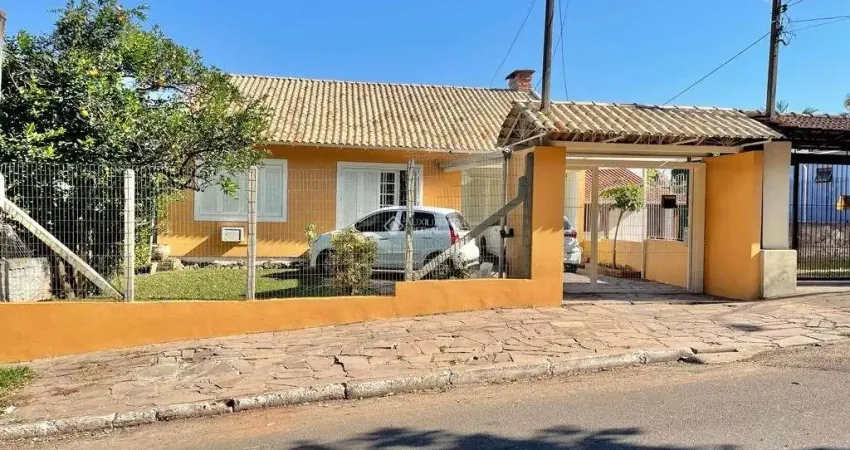 Casa com 2 quartos à venda na Rua Christian Huber, 252, Vila Nova, Novo Hamburgo