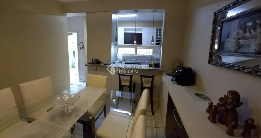 Casa com 3 quartos à venda na Rua Canela, 36, Ouro Branco, Novo Hamburgo