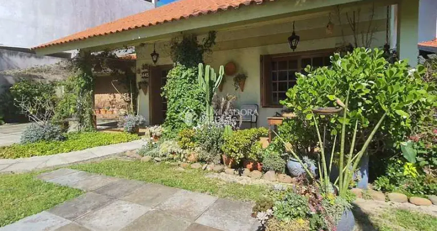 Casa com 4 quartos à venda na Sao Joao, 1445, Centro, Tramandaí