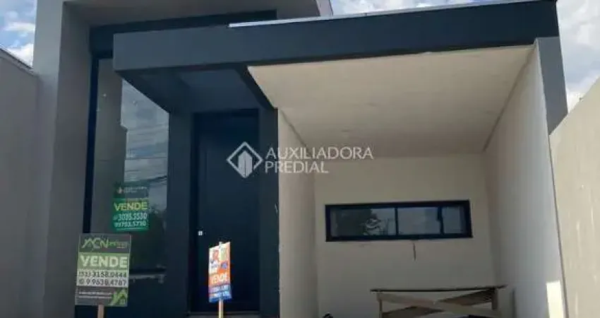 Casa com 2 quartos à venda na Rua Duque de Caxias, 413, Bela Vista, Estância Velha