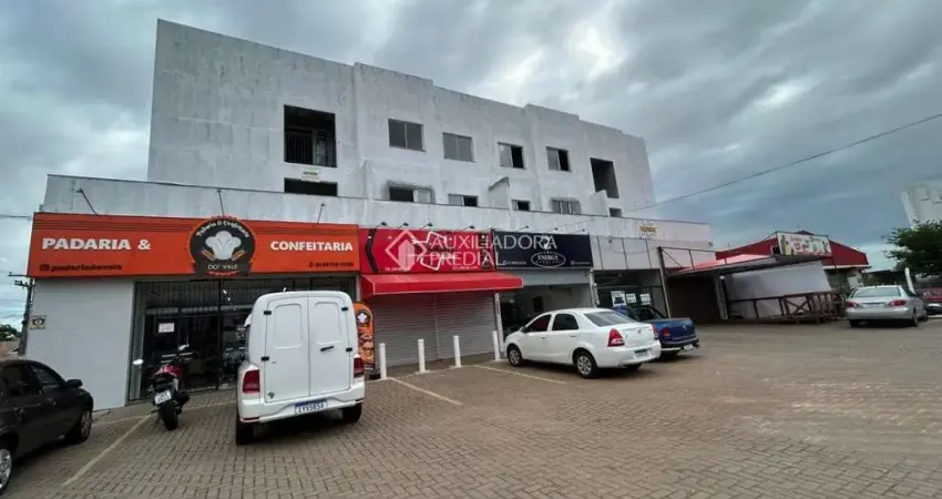 Apartamento com 2 quartos à venda na Nicolae Vasilescu, 1400, Canudos, Novo Hamburgo