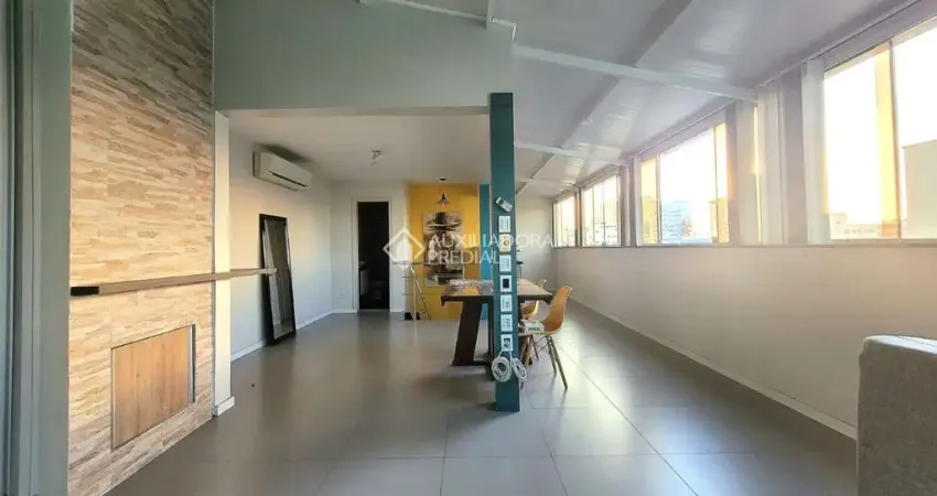 Cobertura com 2 quartos à venda na Rua Bernardo Pires, 325, Santana, Porto Alegre
