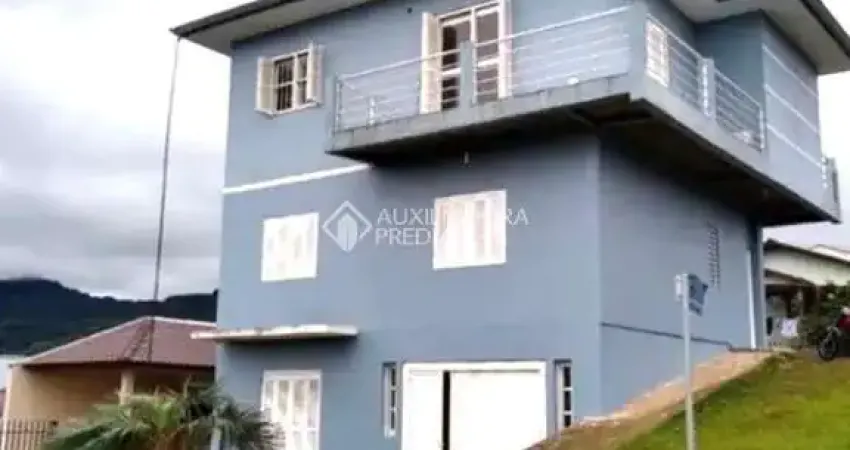 Casa com 4 quartos à venda na Tânia Simon, 1431, Metzler, Campo Bom