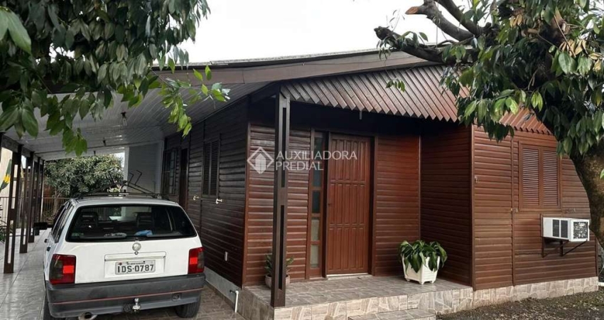 Casa com 2 quartos à venda na Rua Odon Cavalcante, 856, Canudos, Novo Hamburgo