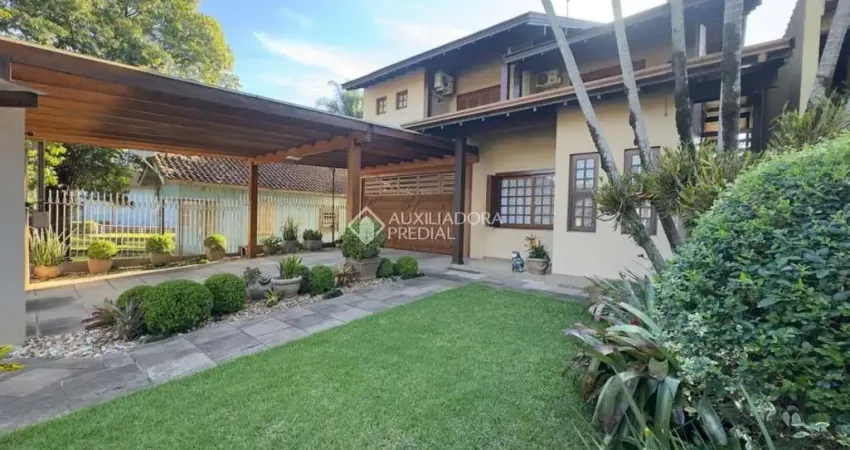 Casa com 4 quartos à venda na Rua Adolfo Lutz, 347, Canudos, Novo Hamburgo