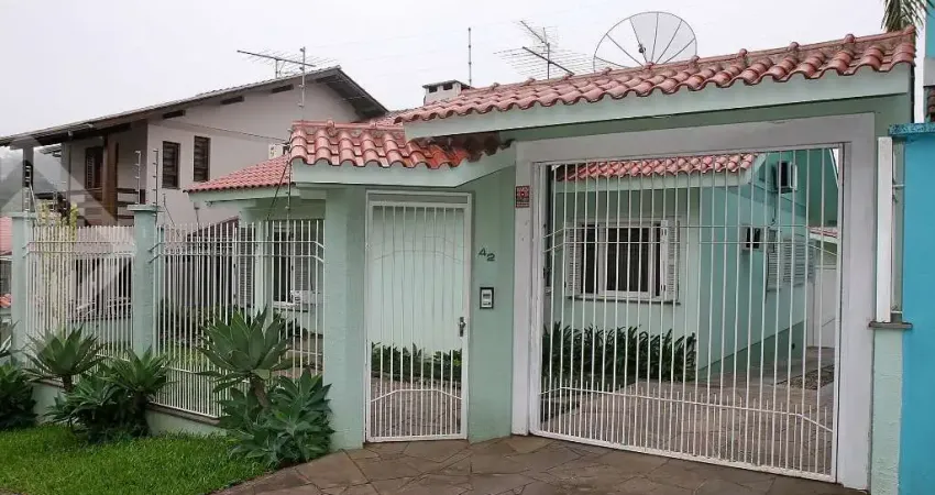 Casa em condomínio fechado com 3 quartos à venda na Rua Irmão Norberto, 42, Rincão, Novo Hamburgo