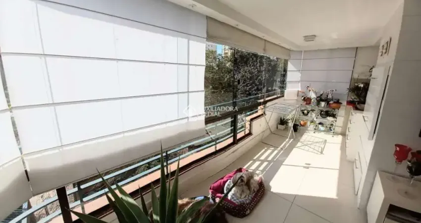Apartamento com 3 quartos à venda na Rua Augusto Jung, 411, Centro, Novo Hamburgo