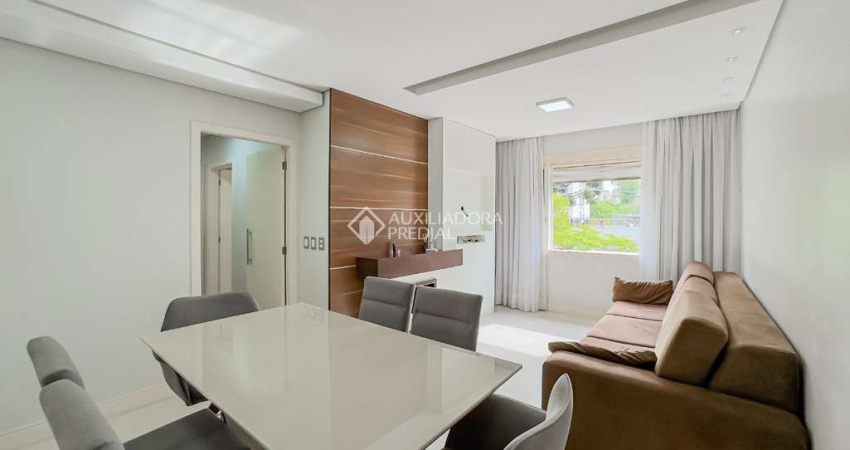 Apartamento com 3 quartos à venda na Avenida Panamericana, 321, Jardim Lindóia, Porto Alegre