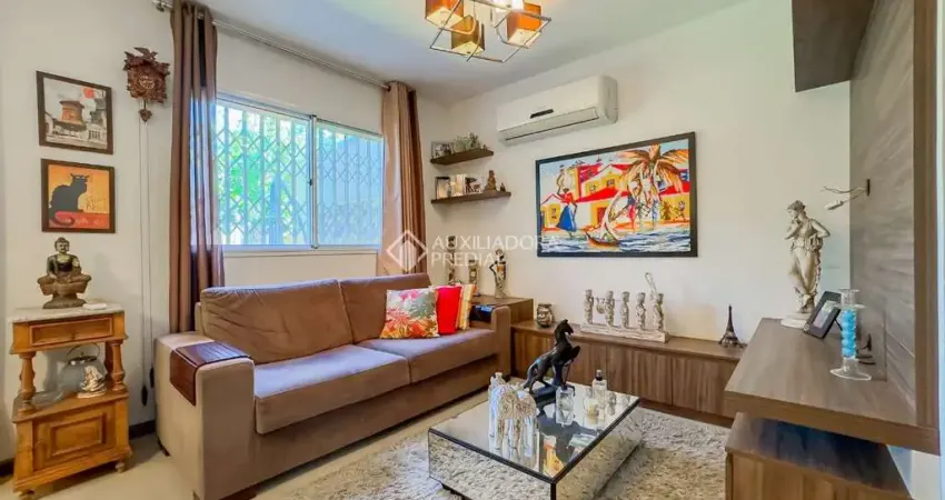 Casa em condomínio fechado com 3 quartos à venda na Avenida Willy Eugênio Fleck, 1500, Sarandi, Porto Alegre