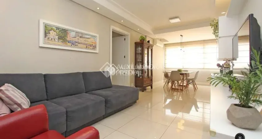 Apartamento com 3 quartos à venda na Avenida Dom Cláudio José Gonçalves Ponce de Leão, 165, Vila Ipiranga, Porto Alegre