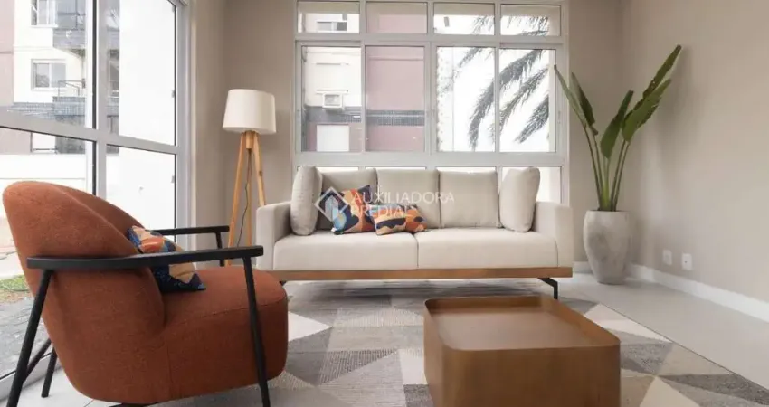 Apartamento com 3 quartos à venda na Rua Frei Germano, 138, Partenon, Porto Alegre