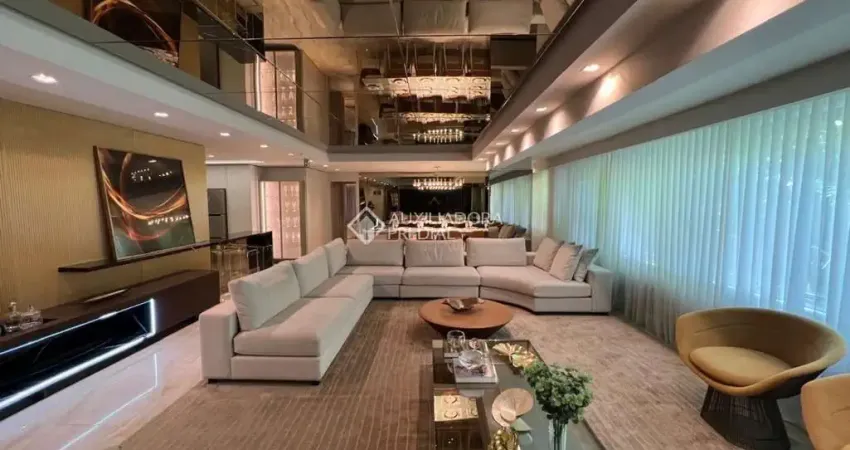 Apartamento com 3 quartos à venda na Rua Ivescio Pacheco, 193, Jardim Europa, Porto Alegre