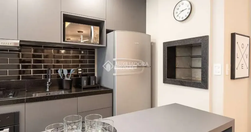 Apartamento com 2 quartos à venda na Herculano Carneiro Pinto, 55, Jardim Itu Sabará, Porto Alegre