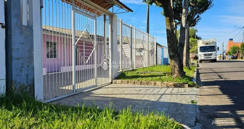Casa com 3 quartos à venda na T Dois, 87, Guajuviras, Canoas